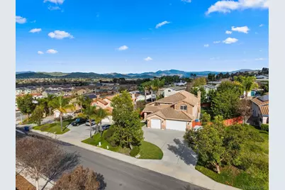  8569 Prospect Ct, Santee, CA 92071 - Photo 2