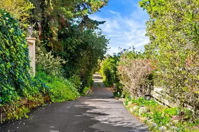  2820 Hidden Valley Road, San Diego, CA 92037 - Photo 10