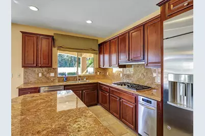  25440 Rue Lausanne, Escondido, CA 92026 - Photo 18