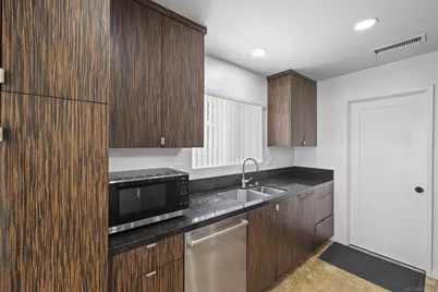  4809 Kelly Dr., Carlsbad, CA 92008 - Photo 6