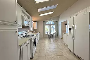 3462 Don Ortega Dr, Carlsbad, CA 92010 - Photo 2