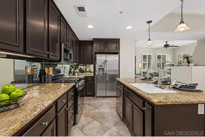  2760 Farragut #109, San Diego, CA 92106 - Photo 8