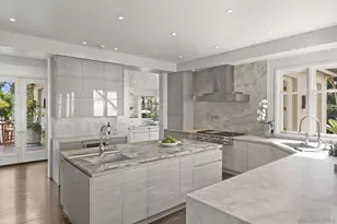 1515 El Camino Del Teatro, La Jolla, CA 92037 - Photo 8