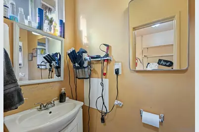  1845 West Dr, Vista, CA 92083 - Photo 16