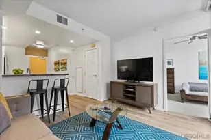 321 Tenth Ave, San Diego, CA 92101 - Photo 16