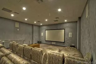 321 Tenth Ave, San Diego, CA 92101 - Photo 52