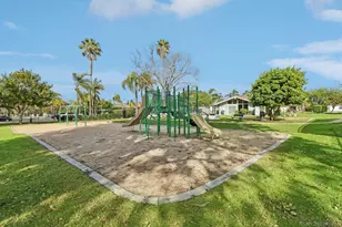 324 Countrywood Ln, Encinitas, CA 92024 - Photo 38