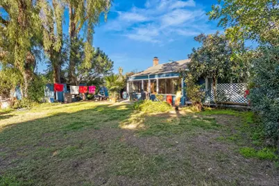  307 E Washington Ave, El Cajon, CA 92020 - Photo 16
