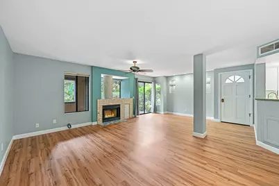  4008 Aguila St #I, Carlsbad, CA 92008 - Photo 2