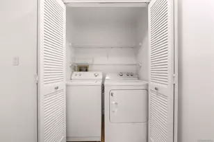 7405 Charmant Dr, San Diego, CA 92122 - Photo 20