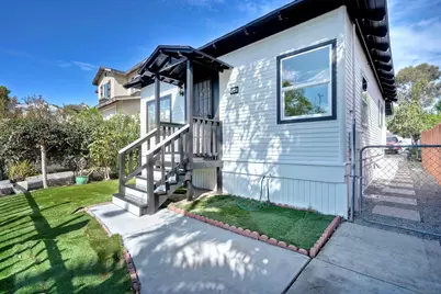  2548 Island Ave, San Diego, CA 92102 - Photo 4