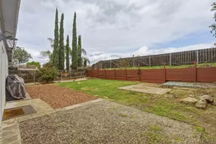 9241 Bloomdale St, Santee, CA 92071 - Photo 22