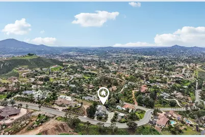 1240 Vista Sierra Drive, El Cajon, CA 92019 - Photo 4