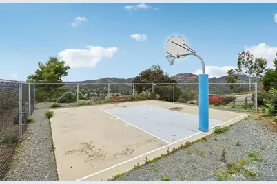  1240 Vista Sierra Drive, El Cajon, CA 92019 - Photo 48