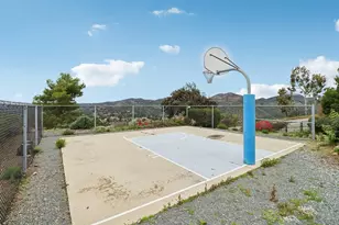 1240 Vista Sierra Dr, El Cajon, CA 92019 - Photo 48