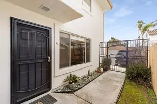 4532 Dawson Ave, San Diego, CA 92115 - Photo 2