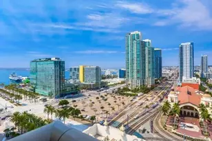 700 W E St, San Diego, CA 92101 - Photo 14