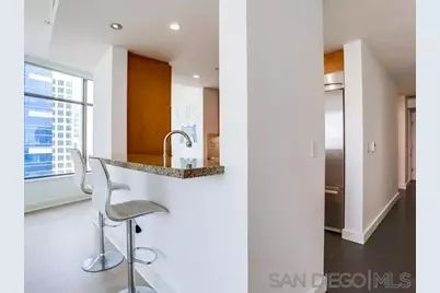  700 W E St #1504, San Diego, CA 92101 - Photo 4