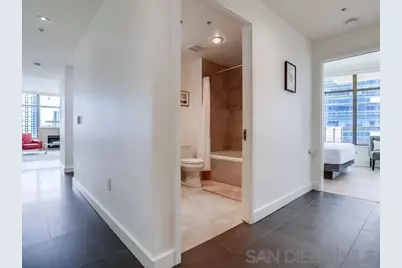  700 W E St #1504, San Diego, CA 92101 - Photo 18