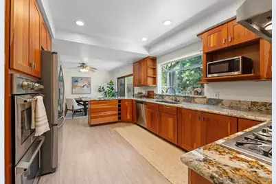  240 A Ave, Coronado, CA 92118 - Photo 10