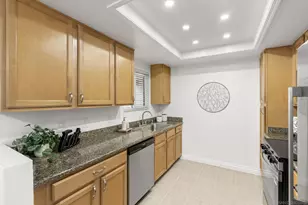 830 Broadway, El Cajon, CA 92021 - Photo 12