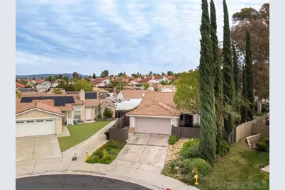  32453 Enriqueta Cir, Temecula, CA 92592 - Photo 2