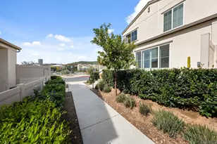 303 Citrine Trails, Fallbrook, CA 92028 - Photo 4