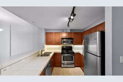  1240 India Street #519, San Diego, CA 92101 - Photo 4