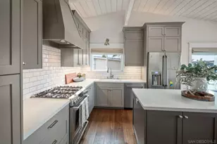 420 1st St, Coronado, CA 92118 - Photo 16