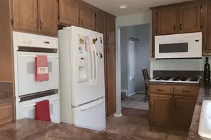 850 Corte Bellagio, Escondido, CA 92026 - Photo 2