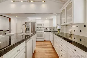 5617 Taft Ave, La Jolla, CA 92037 - Photo 10