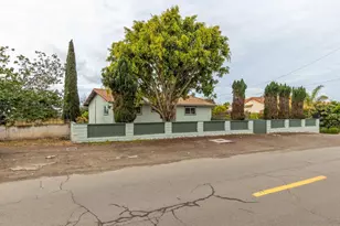 361 E E Indian Rock Rd, Vista, CA 92084 - Photo 48