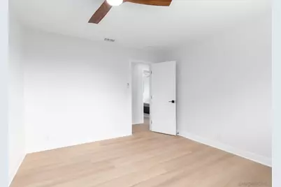  361 E E Indian Rock Rd, Vista, CA 92084 - Photo 20