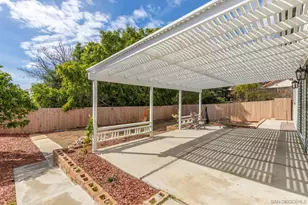 361 E E Indian Rock Rd, Vista, CA 92084 - Photo 34