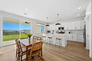 35158 Orchard Trail, Fallbrook, CA 92028 - Photo 2
