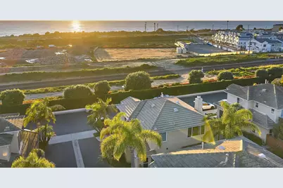  7354 Escallonia Ct, Carlsbad, CA 92011 - Photo 32