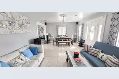  5136 N Saint Malo Ave, Covina, CA 91722 - Photo 2