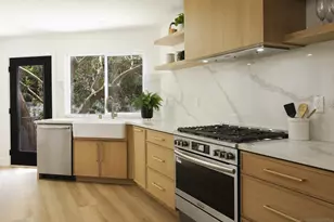 2861 Brant St, Mission Village, CA 92103 - Photo 20