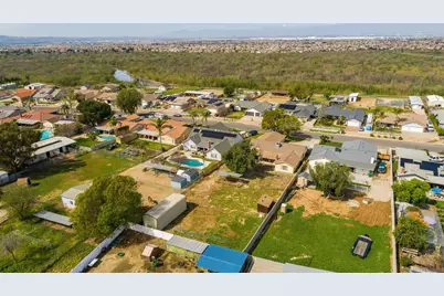  2910 Shadow Canyon Circle, Norco, CA 92860 - Photo 36