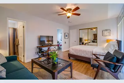  4459 Fanuel Street, San Diego, CA 92109 - Photo 8