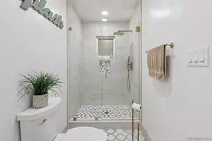 43 Corte Maria Ave, Chula Vista, CA 91910 - Photo 32