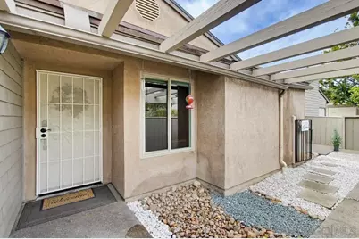 5571 Adobe Falls Rd #D, San Diego, CA 92120 - Photo 2
