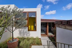 3016 Rogers St, San Diego, CA 92106 - Photo 2