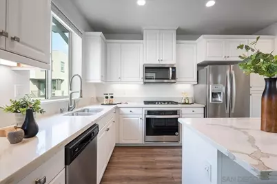  2325 Verano Way, Vista, CA 92081 - Photo 10