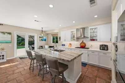  12820 Hideaway Ln, San Diego, CA 92131 - Photo 2