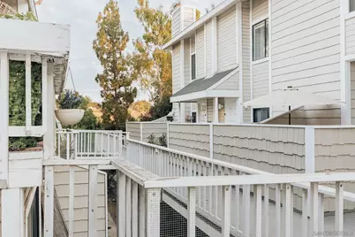  4652 Don Lorenzo Dr #A, Los Angeles, CA 90008 - Photo 50