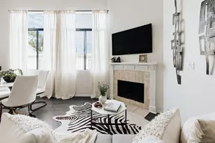 4652 Don Lorenzo Dr, Los Angeles, CA 90008 - Photo 10