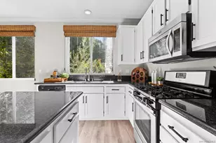 1307 Terracina Ln, San Diego, CA 92103 - Photo 14