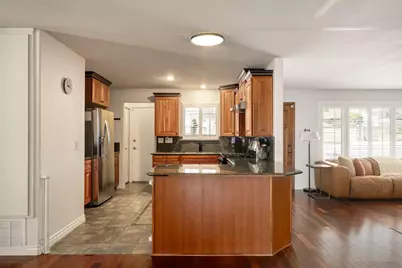  5965 Grewia St, San Diego, CA 92114 - Photo 8