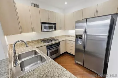  550 Park Blvd #2604, San Diego, CA 92101 - Photo 18